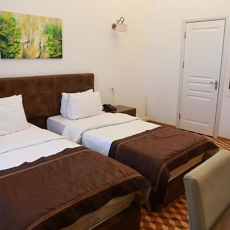 Malakan Hotel Bakoe Buitenkant foto