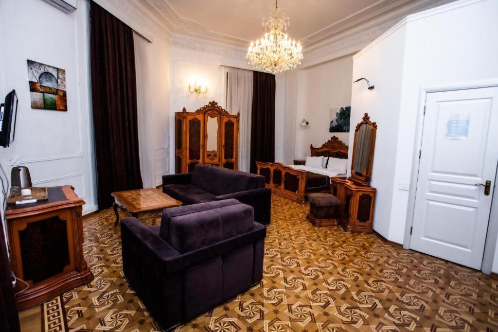Malakan Hotel Bakoe Buitenkant foto
